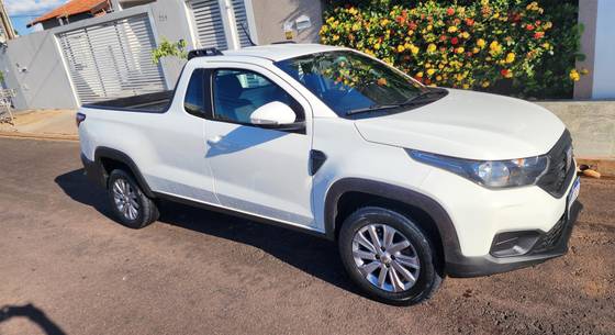FIAT STRADA 1.3 FIREFLY FLEX FREEDOM CD MANUAL FIAT STRADA 1.3 FIREFLY FLEX FREEDOM CD MANUAL